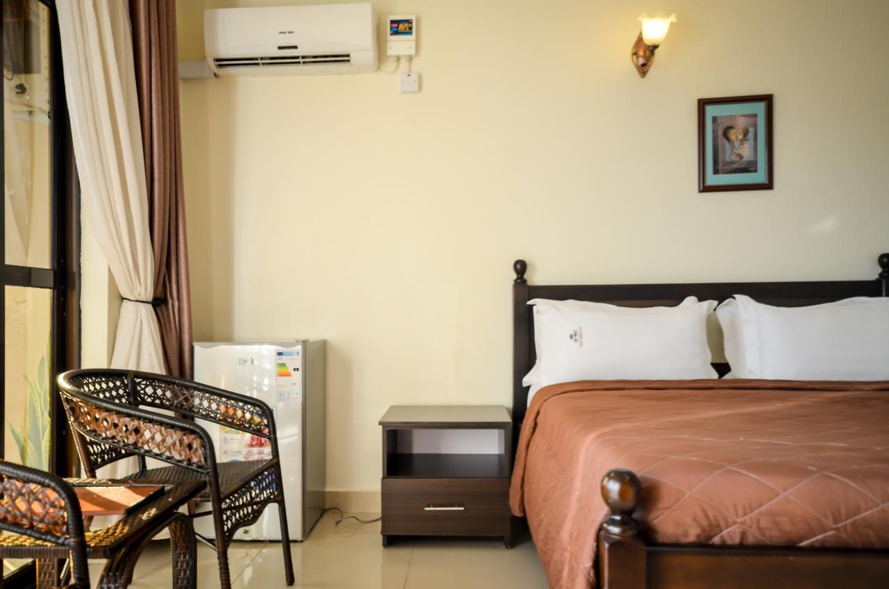 Marie'S Royale Hotel Кампала Екстериор снимка